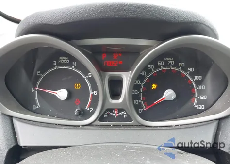 2012 Ford Fiesta Se z USA, uszkodzony, nr VIN 3FADP4EJ2CM157333